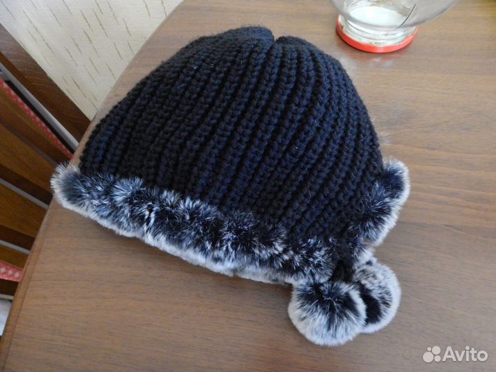 Меховая вязаная шапка из кролика рекс