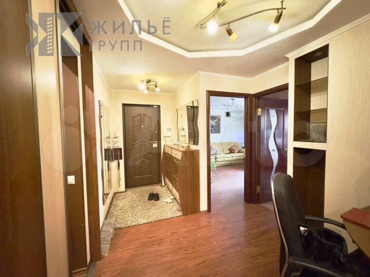 3-к. квартира, 70,7 м², 4/9 эт.