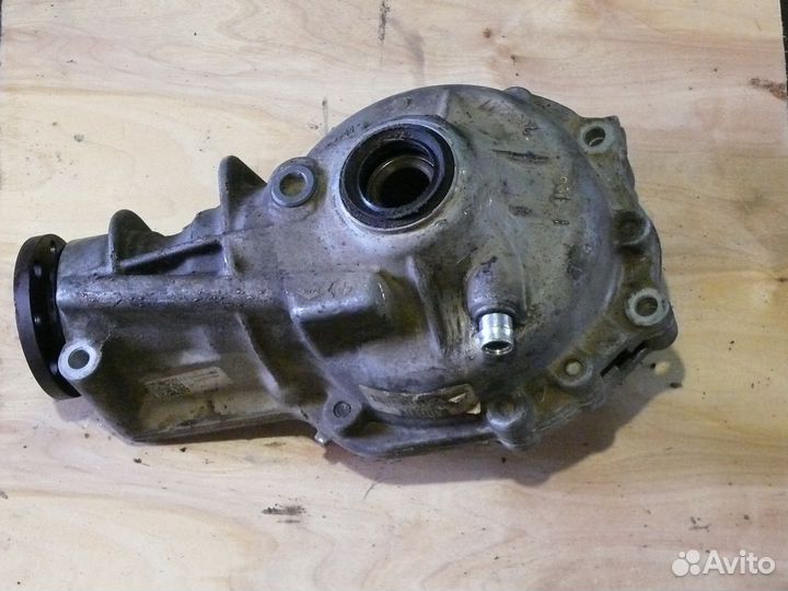 Редуктор переднего моста для BMW X5 E70; X6 E71