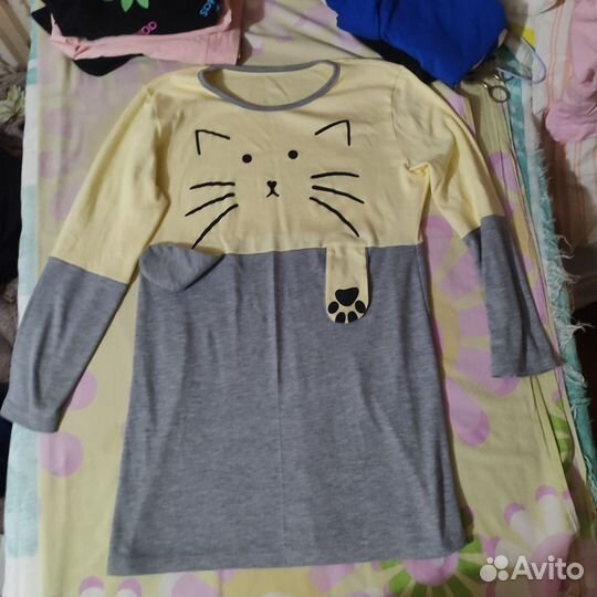 Футболки женские