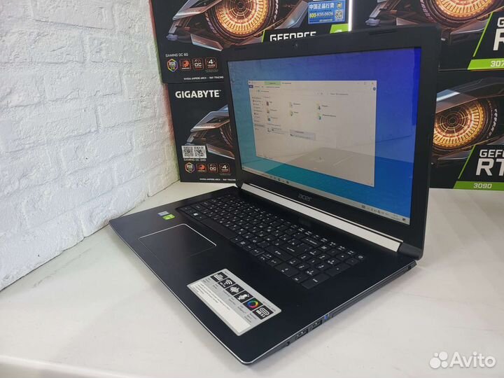 Acer aspire 17,3 с хорошей картой