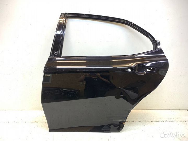Дверь задняя левая Toyota Camry 70