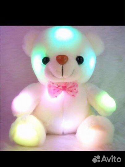 Игрушка - медвежонок с подсветкой