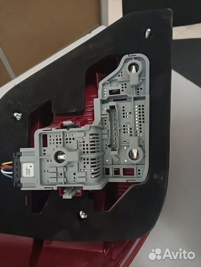 Фонарь правый Mercedes Benz W204 2007- A2049060503