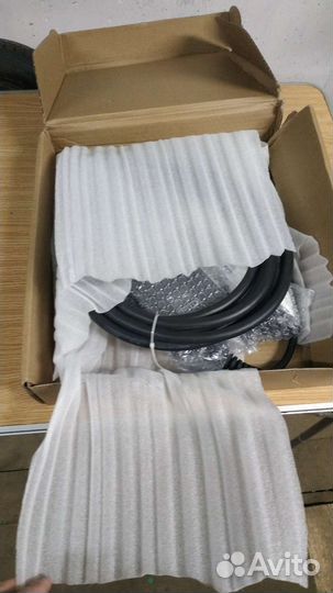 Зарядное устройство