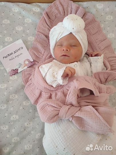 Комплект на выписку для девочки