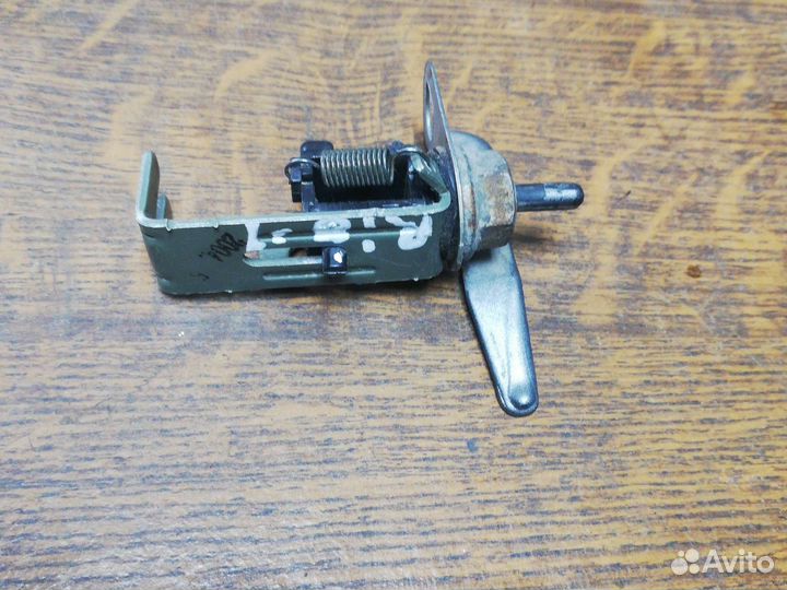 Замок лючка бензобака Киа Рио 1