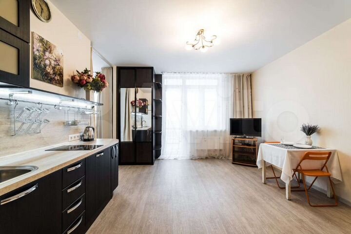 2-к. квартира, 40 м², 7/10 эт.