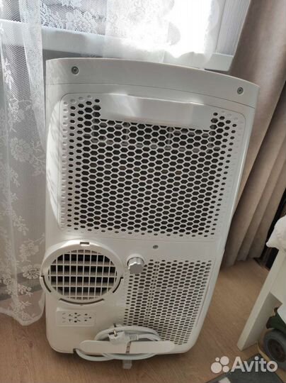 Мобильный кондиционер Electrolux б/у