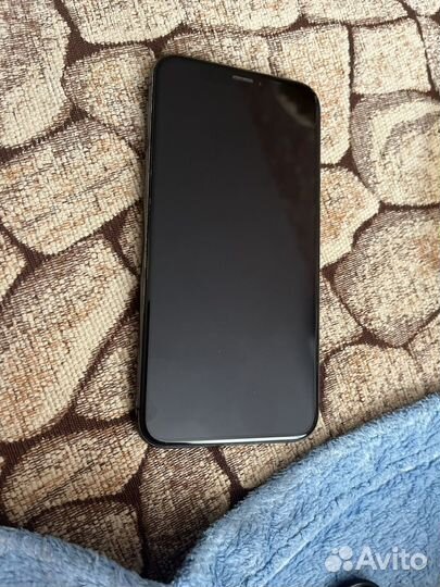 iPhone X, 64 ГБ