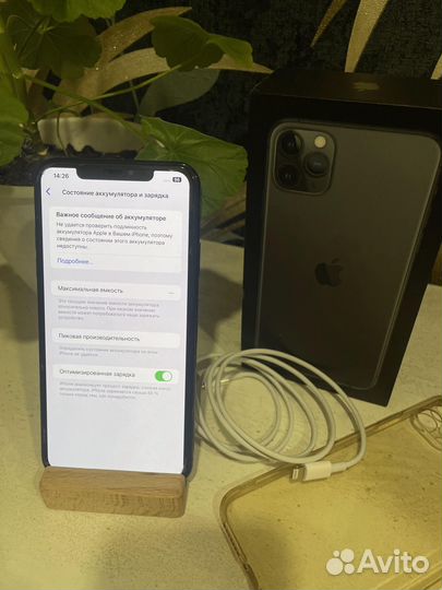 iPhone 11 Pro Max, 64 ГБ