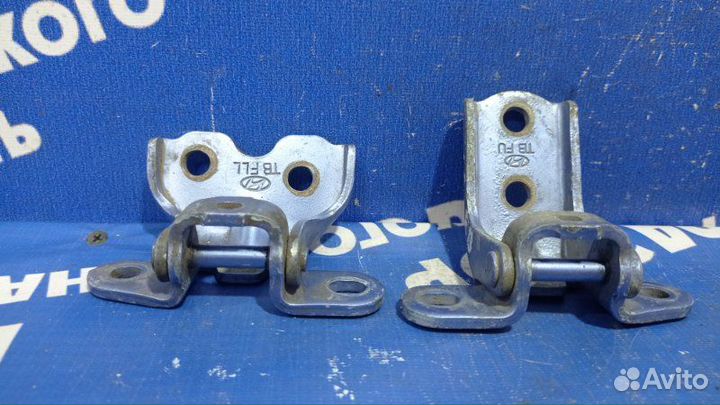 Петля двери Hyundai Getz хэтчбек G4EE 2005