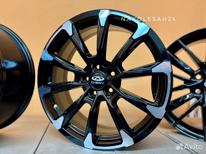 Комплект литых дисков R18 exeed TXL chery