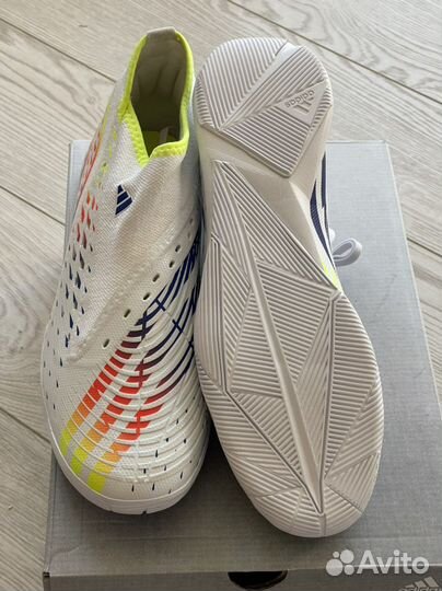 Бутсы adidas predator edge