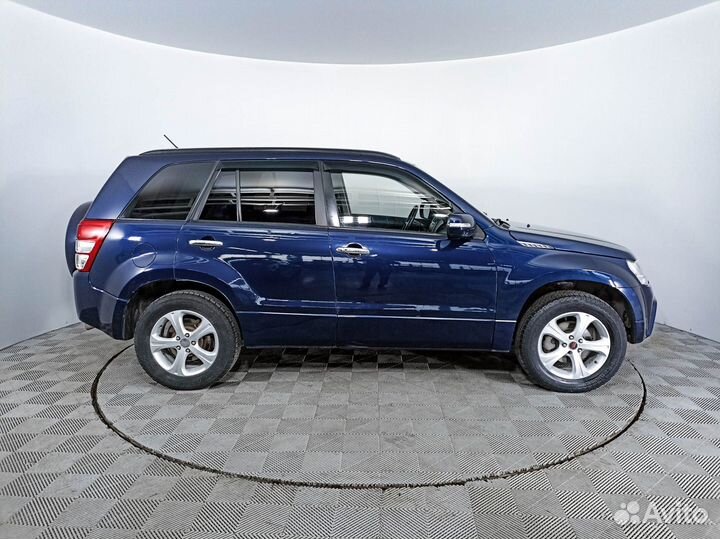 Suzuki Grand Vitara 2.0 AT, 2010, 211 236 км