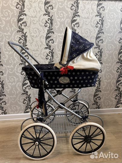 Коляска для кукол