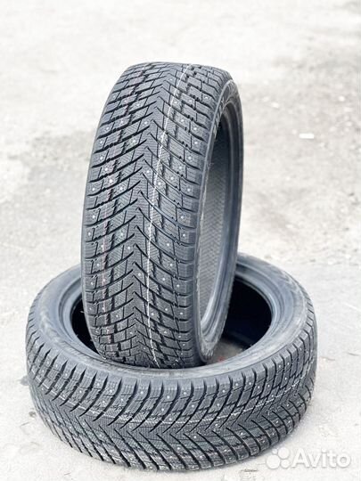 Zmax Winternova Stud II 245/45 R19 и 275/40 R19 142T