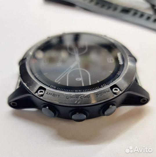 Часы Garmin Fenix 5