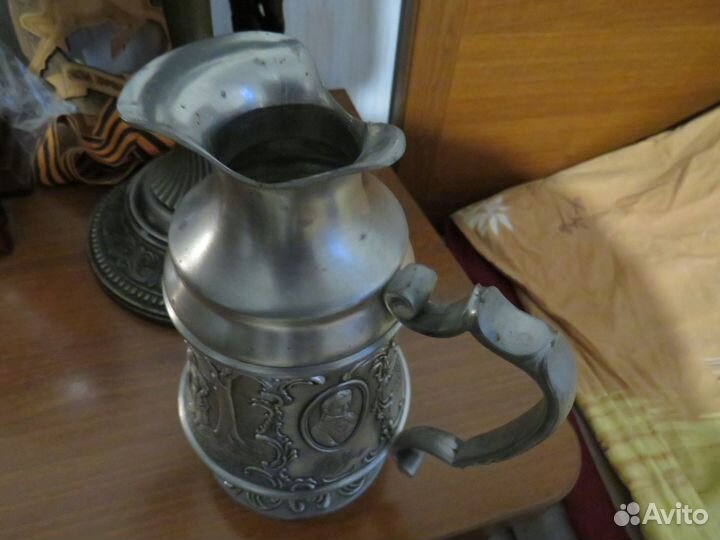 Кувшин для вина