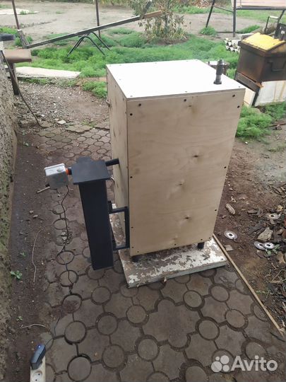 Дымогенератор холодного копчения+шкаф