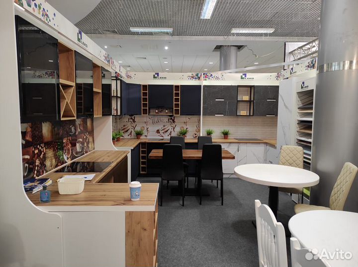 Кухня Ройс Ваниль