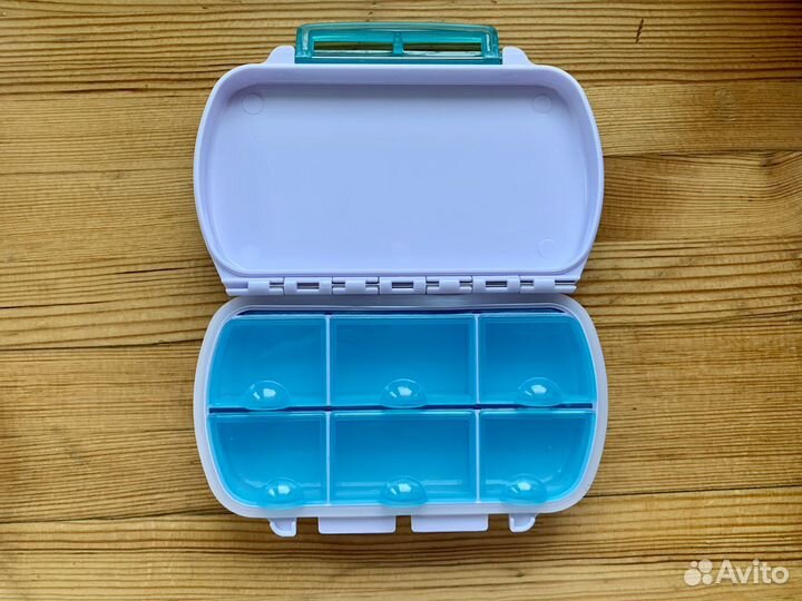 Контейнер-таблетница