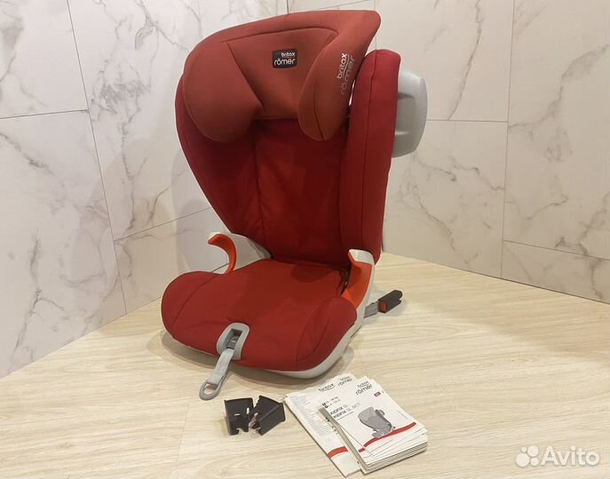 Автокресло britax romer