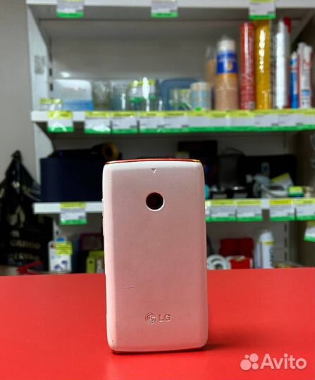 LG T300