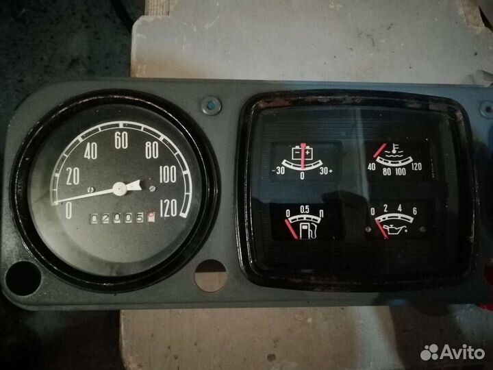 Приборная панель ЗИЛ