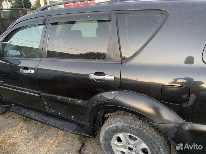 Дверь правая левая ssangyong rexton 2