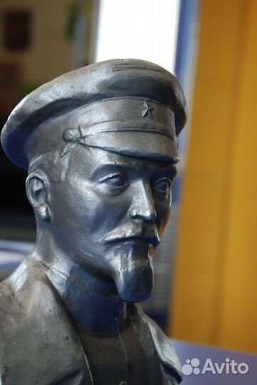 Бюст Дзержинского