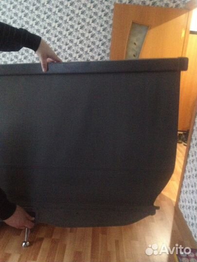 Задняя полка Субару Форестер