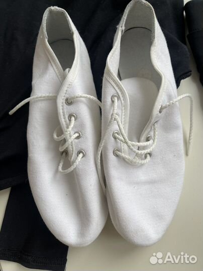 Одежда для танцев, чешки, купальник. 146р, 158р