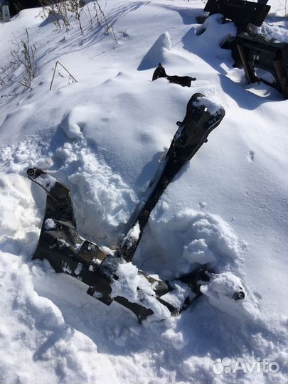 Подушка двигателя Бмв f10 n47 d20