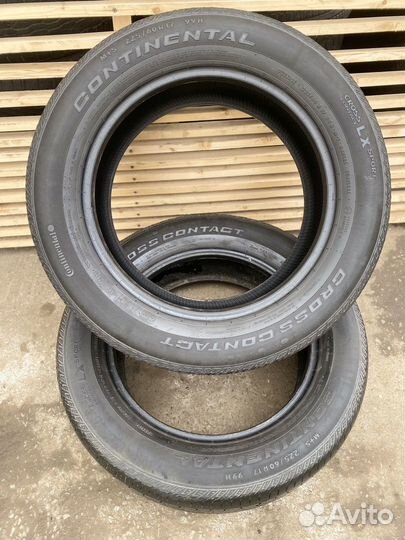 Continental ContiCrossContact LX 225/60 R17 99H