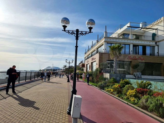 3-к. квартира, 53 м², 1/6 эт.