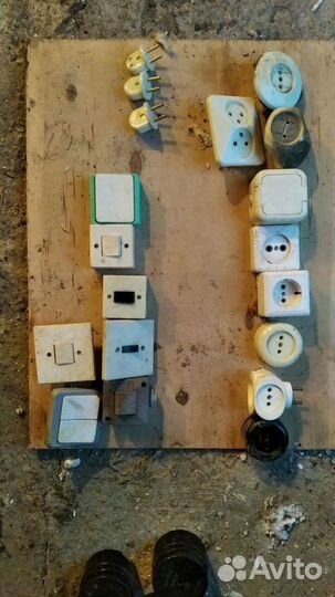 Розетки выключатели