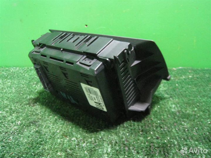 Дисплей информационный Opel astra H 2010