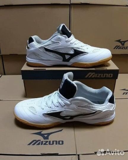 Кроссовки для настольного тенниса