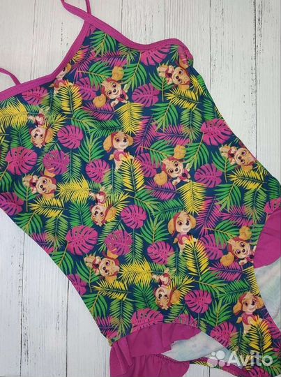 Продам купальник для девочки