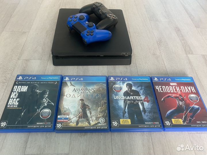 Sony playstation 4 PS4 slim 1 tb и 2 Джостика