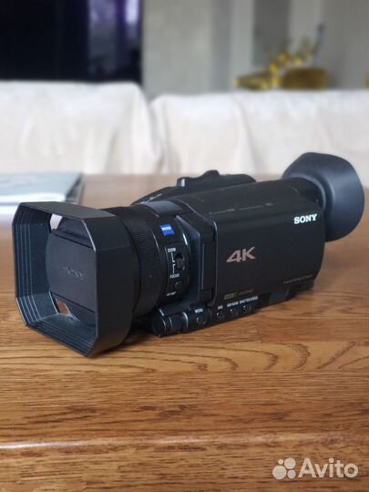 Видеокамера Sony fdr ax700