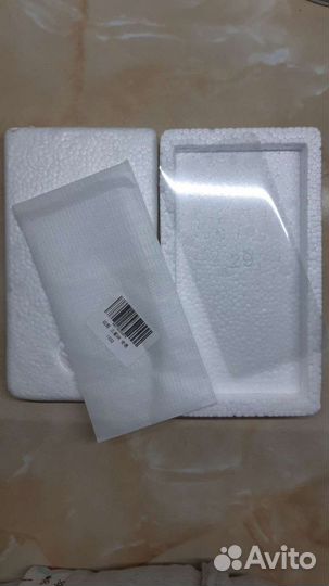 Защитное стекло на Samsung Galaxy S8