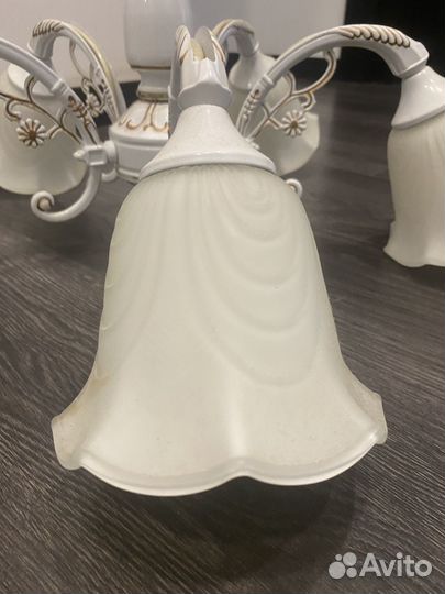 Люстра потолочная