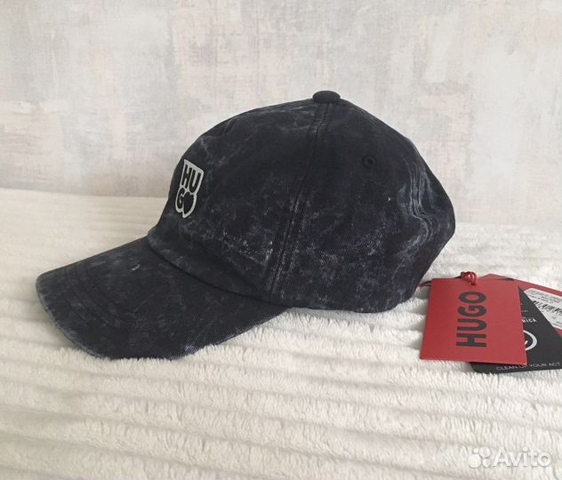 Бейсболка женская Hugo Boss оригинал новая