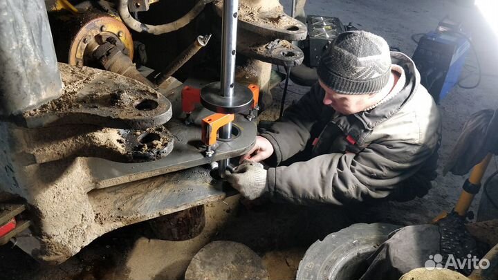 Восстановление отверстий. Расточка и наплавка