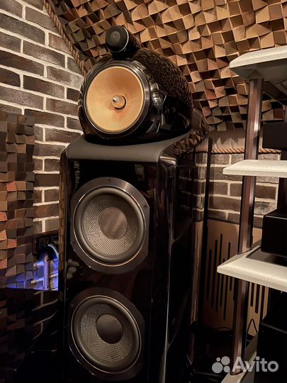 Акустическая система Bowers&Wilkins 802 Diamond