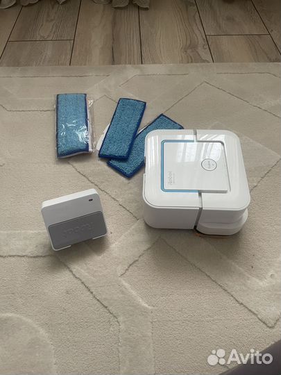 Робот пылесос irobot braava jet 240