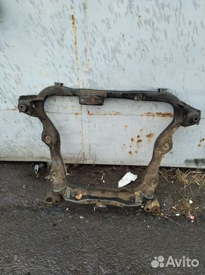 Подрамник форд мондео 2/1