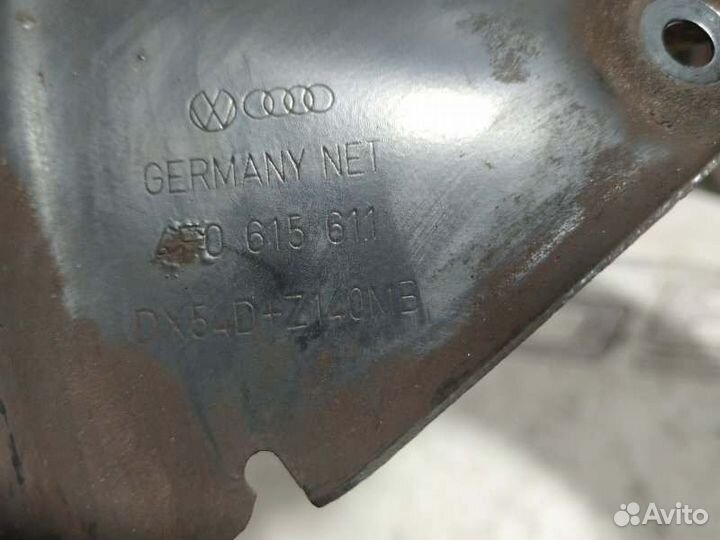 Пыльник тормозного диска задний Audi A6 C6 3.2